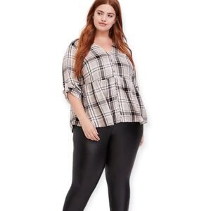 V Neck Twill Plaid 3/4 Sleeve Button Down Shirt Top by Torrid NEW